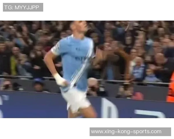 顶级足球球星训练瞬间全纪录展现巅峰技艺与无限激情