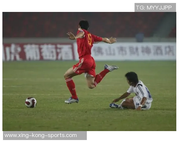 中国足球历史十大入流球星盘点与影响力分析